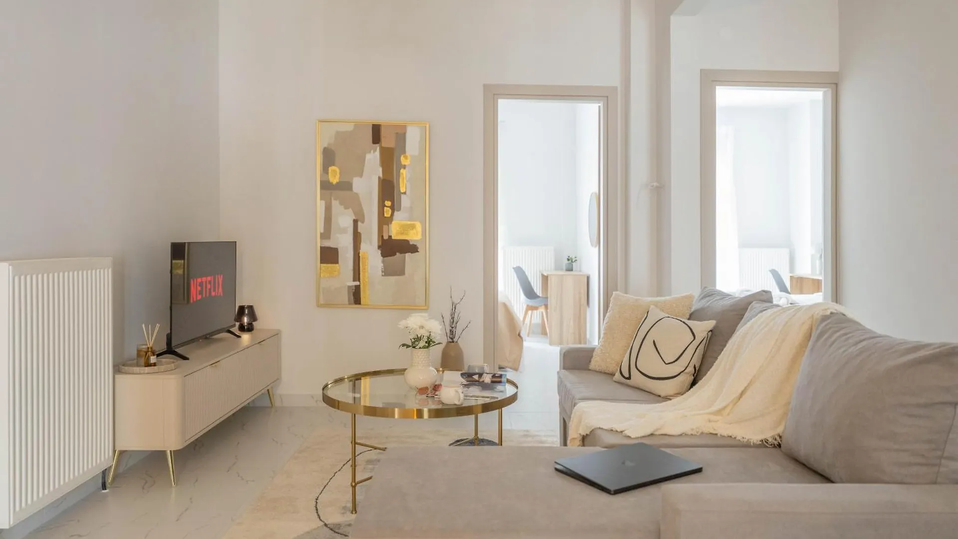Modern Warmth Designed For Rest & Flow Thessaloníki Lejlighed