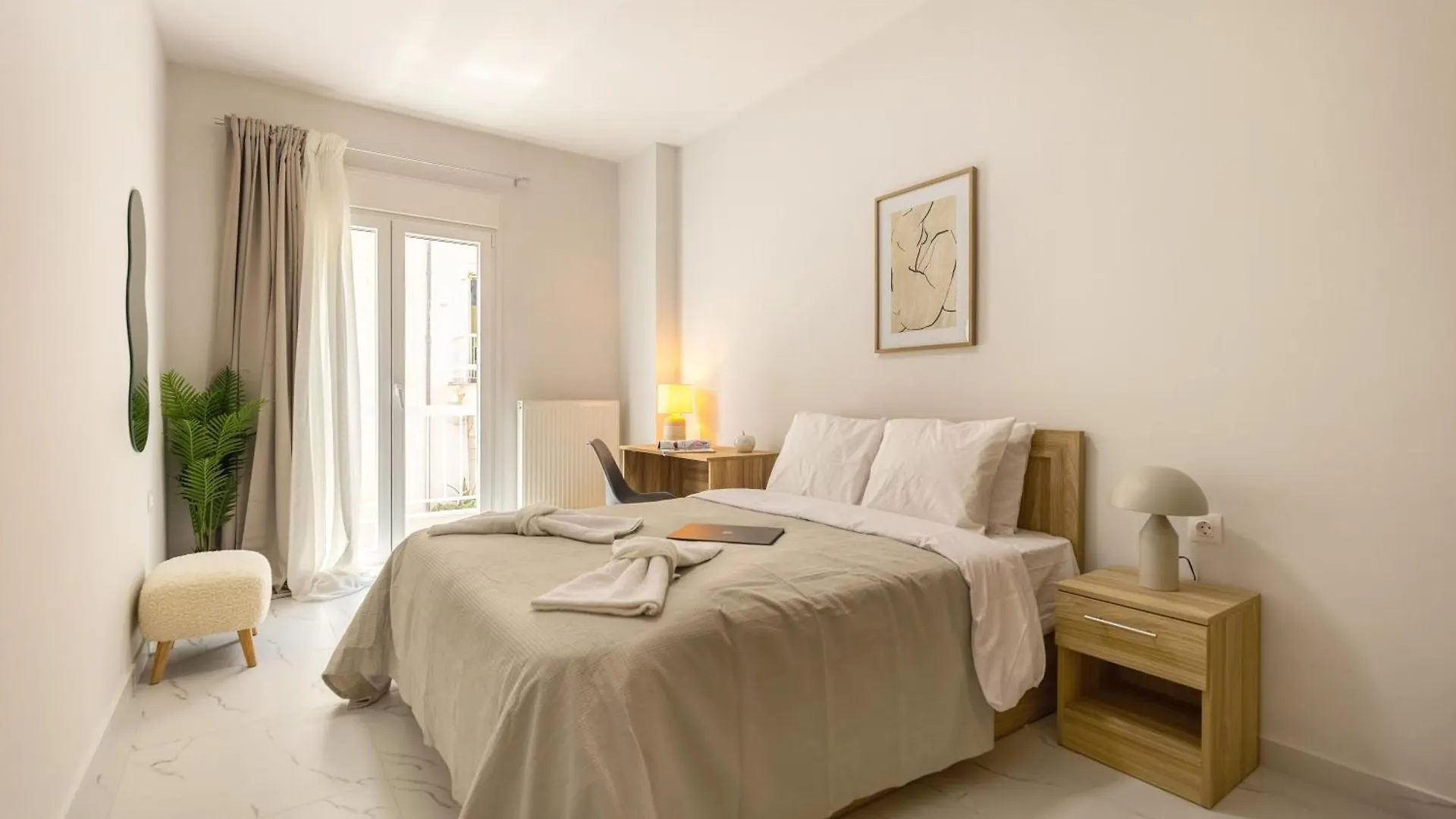 Modern Warmth Designed For Rest & Flow Thessaloníki 0*,