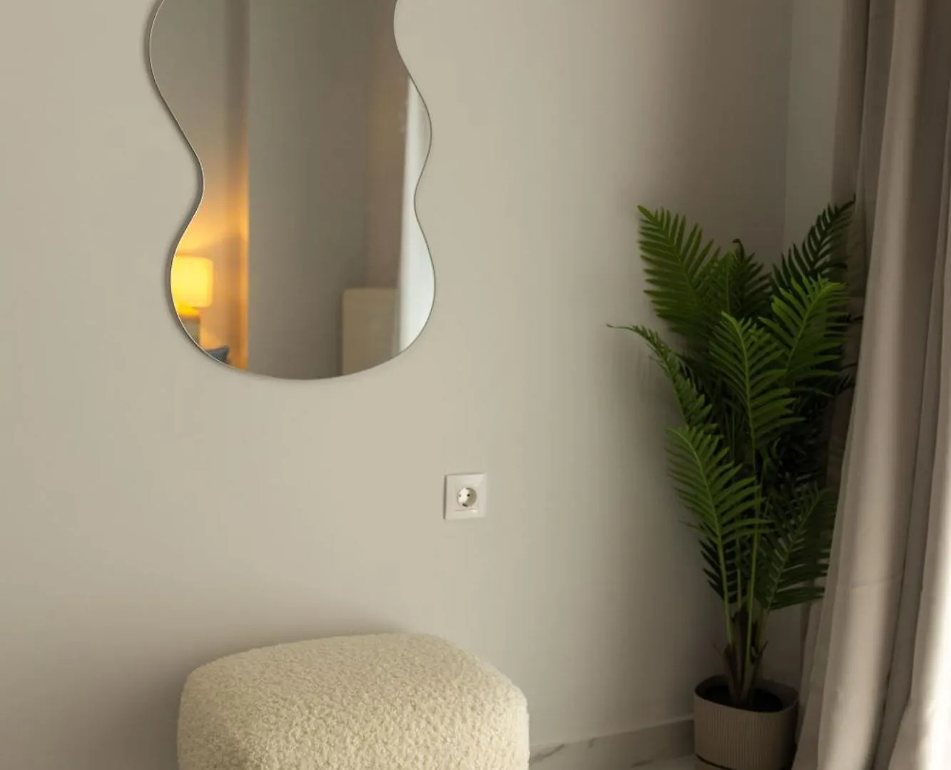 アパート Modern Warmth Designed For Rest & Flow テッサロニキ ギリシャ