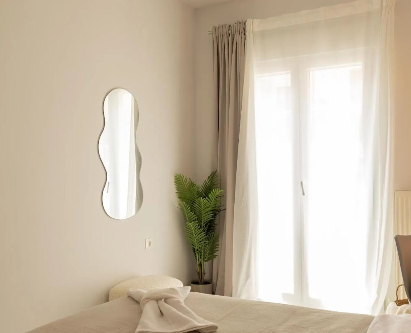 Modern Warmth Designed For Rest & Flow テッサロニキ ギリシャ