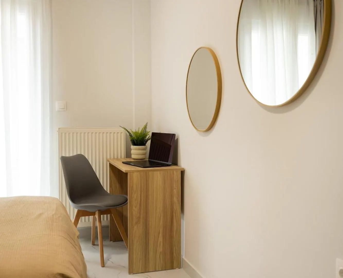 Modern Warmth Designed For Rest & Flow Thessaloníki